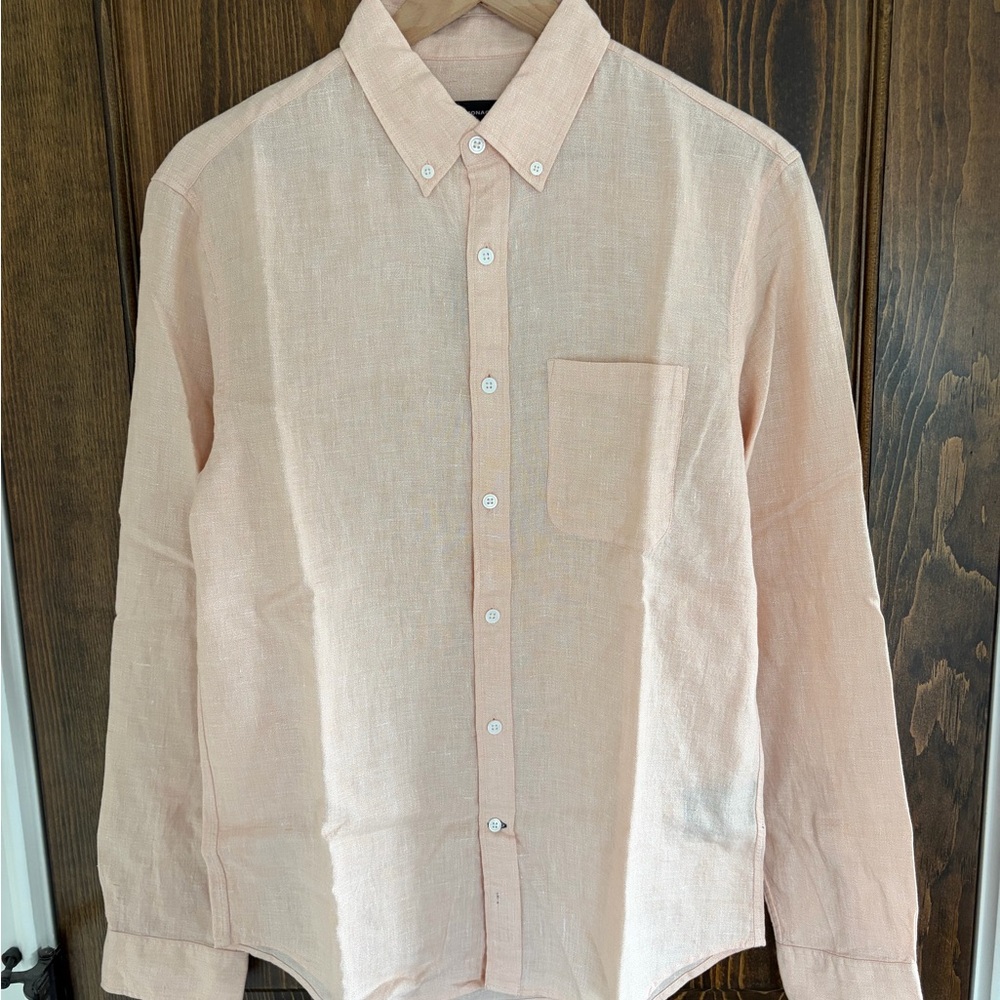 Club Monaco Soft Pink Linen Casual Button-Down Shirt